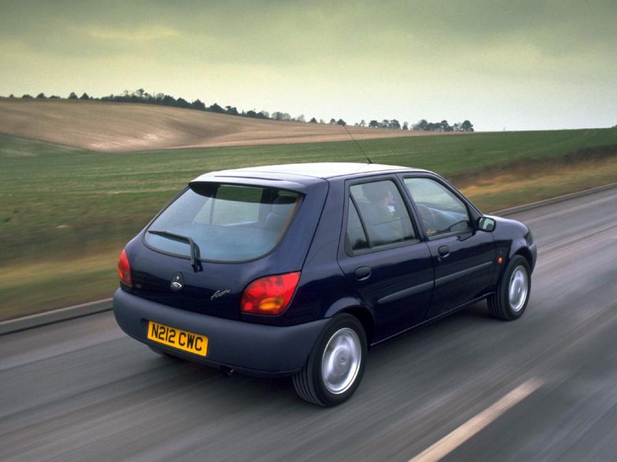  Ford Fiesta 5-Door 1995 года  (UK) (фото 4 из 4)